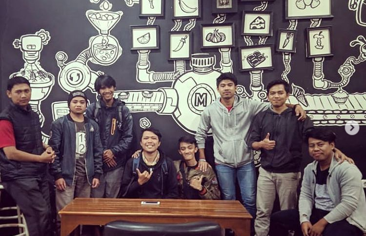 kemasaja.com tim startup indonesia